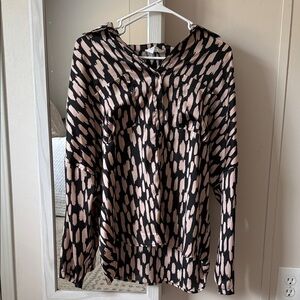 ANDREE BY UNIT Black and Pink Patterned Blouse